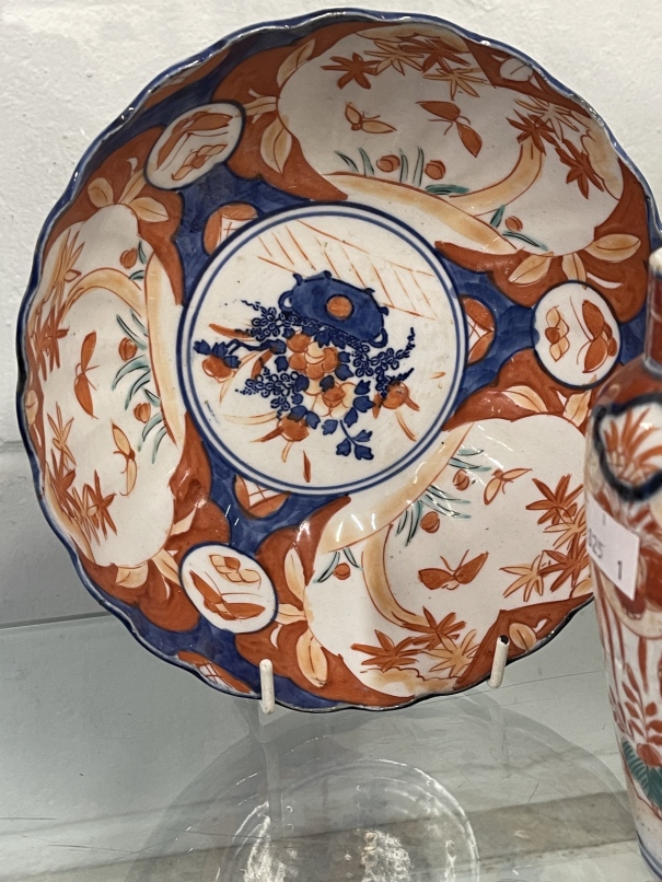 Japanese Ceramics: 19th cent. Imari vases, a pair, star crack to base of one, 6½ins, Imari bowl 8¾ - Image 4 of 7