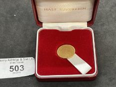 Coins/Numismatics: Elizabeth II 2001 Gold half Sovereign.