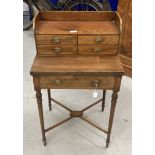 George III mahogany chevrette table in the manner of Gillows inlaid with boxwood stringing, the lift