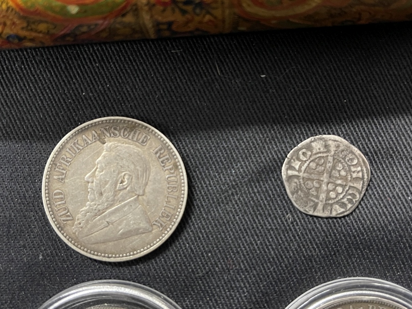 Coins: Hammered Edward III Longcross penny London Mint, Elizabeth I sixpence 1573 Mint mark ERmine - Image 4 of 4