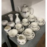 20th cent. Ceramics: Royal Doulton fifteen piece coffee set in the 'Burgundy' pattern, plus a five