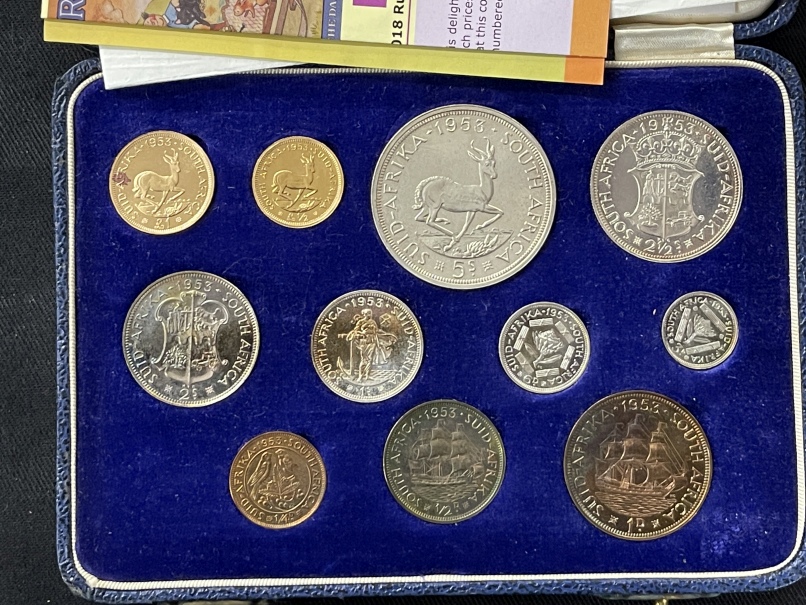 Coins/Numismatics: South Africa, Elizabeth II 11 coin Proof Set, 1953, from gold One Pound to copper
