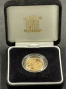 Coins/Numismatics: Elizabeth II, 1953-2022. Gold sovereign, 2006. Royal Mint. Proof no 1490 with