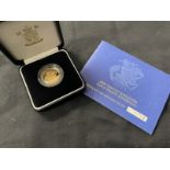 Coins/Numismatics 2005 George and the Dragon proof Gold Sovereign, boxed.