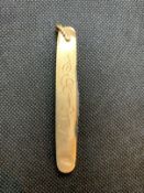 R.M.S. TITANIC CAPTAIN E.J SMITH: A personalised gold pocket knife the sides alternately engraved