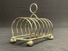 WHITE STAR LINE: First-Class six division silver plated toast rack. 6ins.