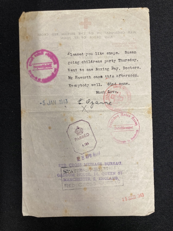 Militaria: Unusual note on Red Cross stationery to a lady in Guernsey with Nazi and Censors stamps. - Image 2 of 2