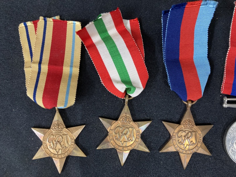 Militaria/Medals: WWII medal group, Trooper K.T. Bull, Wiltshire Yeomanry, 557404 39/45 medal. 39/45 - Image 2 of 3