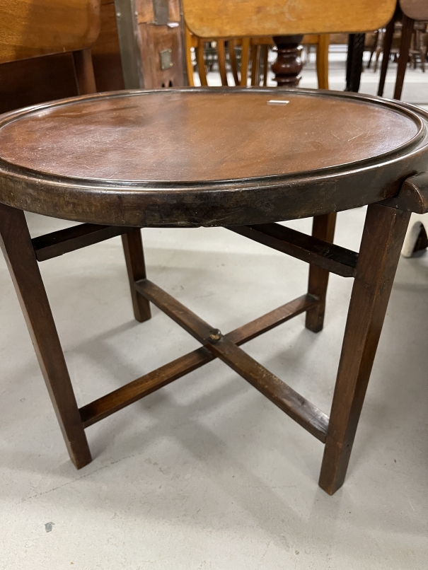 19th cent. Mahogany tripod table A/F, and a small round mahogany table with a folding base. Mahogany - Image 6 of 6