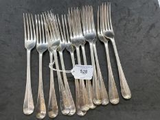 Hallmarked Silver: Flatware table forks, maker Goldsmiths & Silversmiths London 1919. Approx.