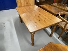 20th cent. Pine dining table, modern on turned legs. Approx. 60ins. x 36ins.