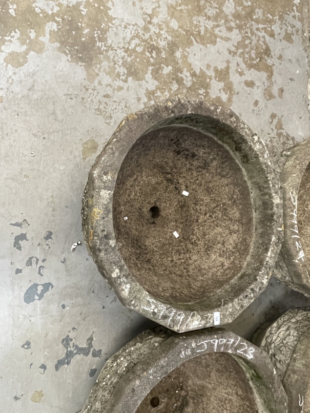 Gardenalia: Mid 20th cent. Pair of large reconstituted planters with vine and leaf decoration. - Image 3 of 4