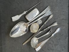 Hallmarked Silver: Items to include a pair of serving spoons, snuff box, curling tongs, button hook,