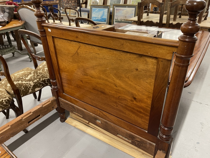 Late 19th/early 20th cent. Mahogany bed with square moulded panels flanked by turned columns, slight - Image 2 of 2