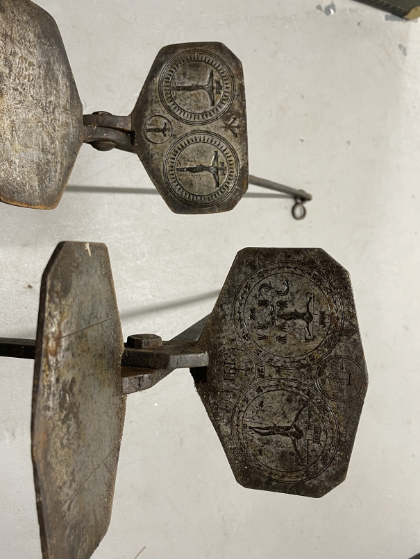 18th cent. Cast iron Eucharist Communion baking irons, the flats depicting the image of Christ on - Image 3 of 3