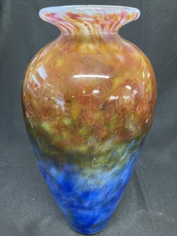 The Mavis and John Wareham Collection: Adam Aaronsen signed vase, blue rising to deep red. 13¾ins. - Image 3 of 4
