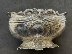 Silver: Unusual French commemorative silver bowl depicting Louis XIV, Marie Antoinette and the