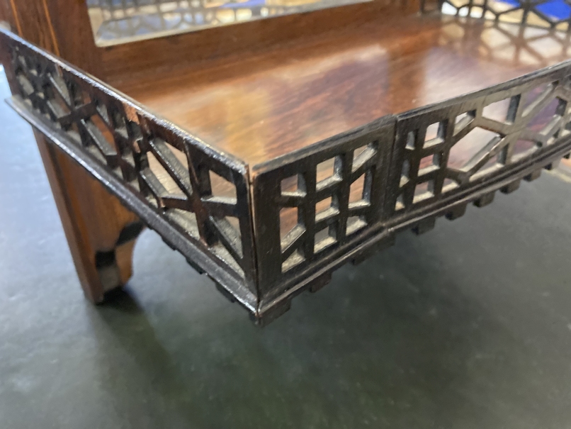 19th cent. Rosewood hanging shelf mirror fretwork shelf and gallery inlaid decoration with urn - Image 2 of 2