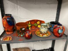 Ceramics: Selection of retro Poole Pottery of various shapes. (7)