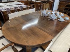 Early 20th cent. Mahogany oval Joseph Fetter patent extending dining table, four leaves, the apron