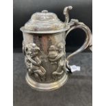 Hallmarked Silver: Superb George I silver lidded tankard by Charles Martin London 1728, Bacchanalian