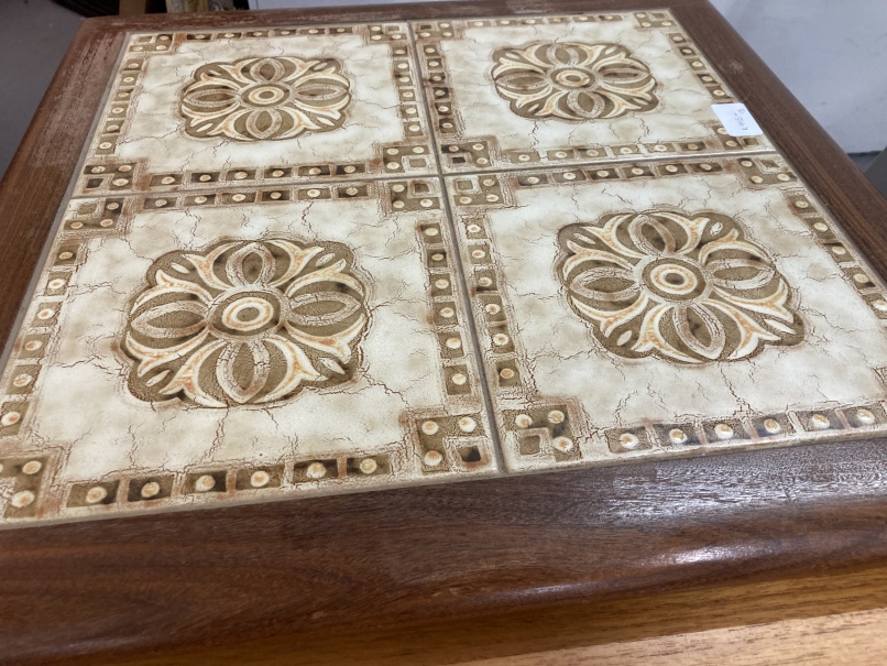 20th cent. G Plan nest of 3 tables, the largest table top inset with 4 brown and beige patterned - Image 2 of 2