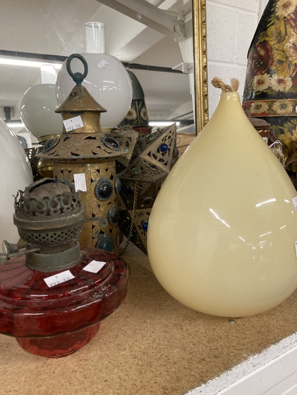 Lighting: 19th and 20th cent. Oil lamps and glass shades, plus two metal North African lamps. - Image 3 of 4