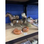 20th cent. Ceramics: Beswick figures one shire horse plus one other and a pair of foxes. Plus
