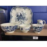 18th cent. Worcester c1770-1780 blue and white porcelain, small cream jug 4¼ins, two sugar bowls,