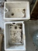 Gardenalia: 19th/20th cent. Belfast sinks, a pair. A/F.
