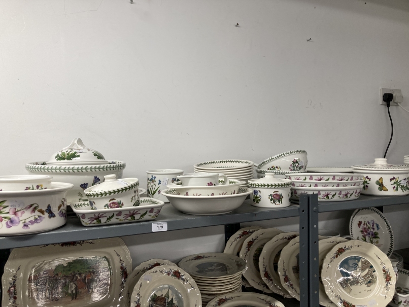 20th cent. Ceramics: Portmeirion dinner ware, meat oval 16ins, circular vegetable tureen and