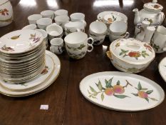 20th cent. Ceramics: Royal Worcester 'Evesham' part dinner service includes assorted plates and