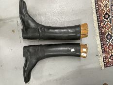 Equestrian: 20th cent. Leather riding boots, complete with wooden trees. (1 pair)