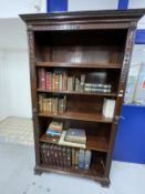 20th cent. Mahogany Chippendale style bookcase with five adjustable shelves. Approx. 79ins. x 45ins.