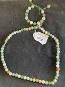 Jewellery: Graduated jade bead necklet (63) size of beads 8mm to 9mm, length 21ins. Plus a