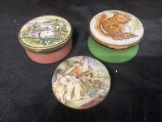 20th cent. Patch Boxes: Crummels squirrel, green base, Bilston circular with a couple in a