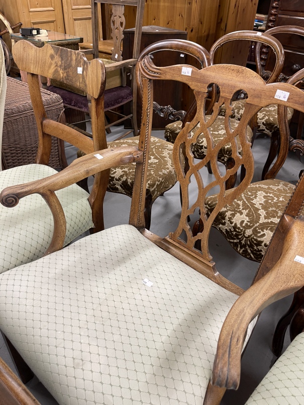 19th cent. Mahogany dining chairs with turned front legs and bar backs, a pair. Together with a - Image 2 of 2