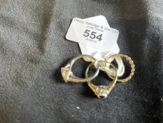 Hallmarked Jewellery: Three 9ct dress rings, sizes O, R and N. Total weight 7.2g.