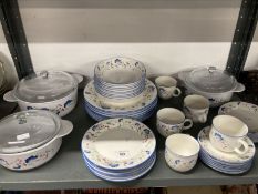 20th cent. Ceramics: Royal Doulton 'Expressions' cups x 5, saucers x 6, side plates x 8, graduated