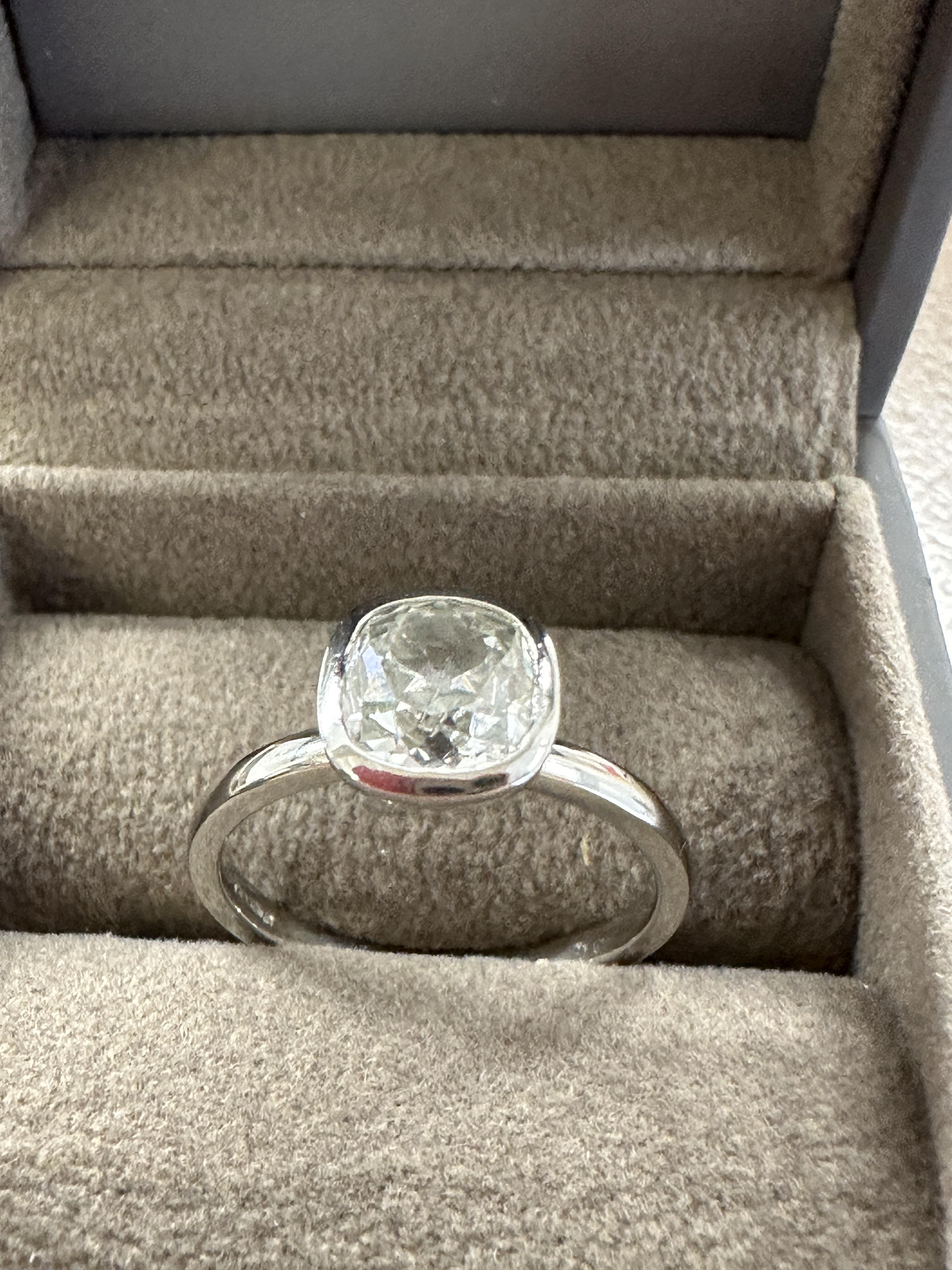 Hallmarked Jewellery: Platinum ring rub over set with a single cushion shape diamond, estimated - Image 4 of 5