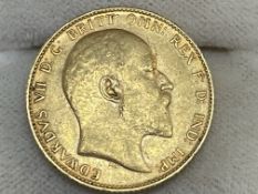 Gold Coins Numismatics: 1908 Edward VII Gold Sovereign, George and Dragon.