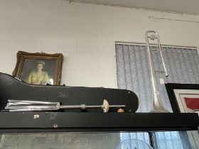 Musical Instruments: Trombone Basson Academy 403 in Mayers & Harrison case, plus stand.