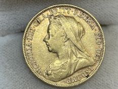 Gold Coins Numismatics: 1899 Melbourne mint, old head Gold Sovereign, George and Dragon.
