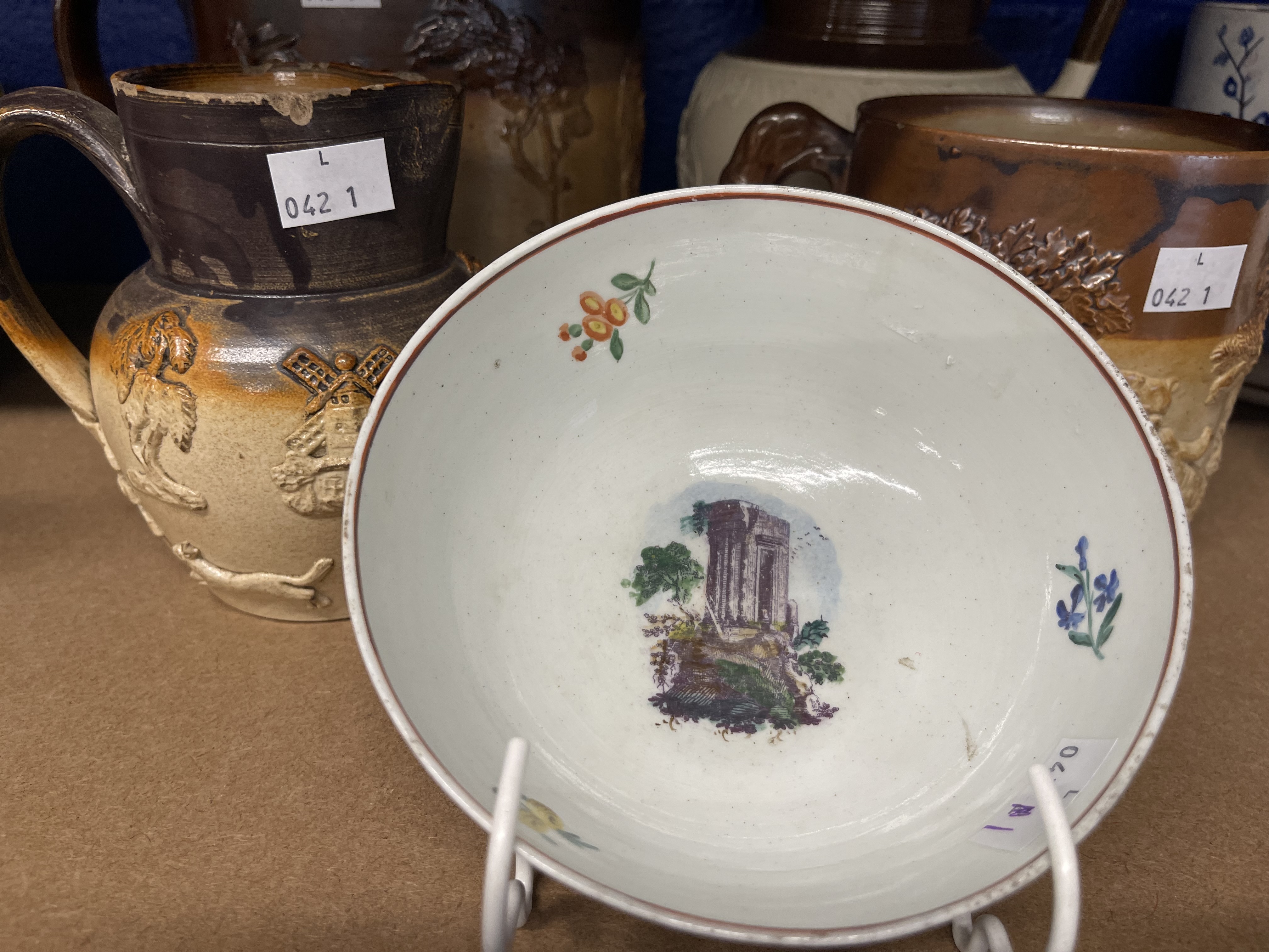 18th cent. Ceramics: Worcester small bowl, polychrome decoration of historic ruins and small - Image 2 of 3