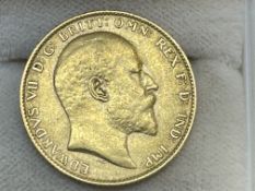 Gold Coins Numismatics: 1904 Edward VII Gold Sovereign, George and Dragon.