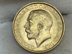 Gold Coins Numismatics: 1913 George V Gold Sovereign, George and Dragon.