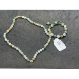 Jewellery: Graduated jade bead necklet (63) size of beads 8mm to 9mm, length 21ins. Plus a