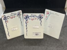 Early 20th cent. Royal Crown Derby menu cards with date codes for 1912, painted with pink roses