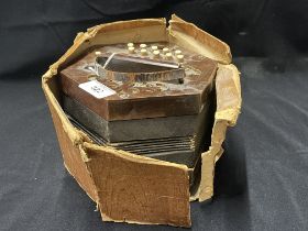 Musical Instruments: Early 20th cent. Rosewood Anglo Chromatic concertina with ivory keys