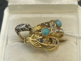 Jewellery: 18ct gold dress rings one set with diamonds, turquoise and pearls, size K;